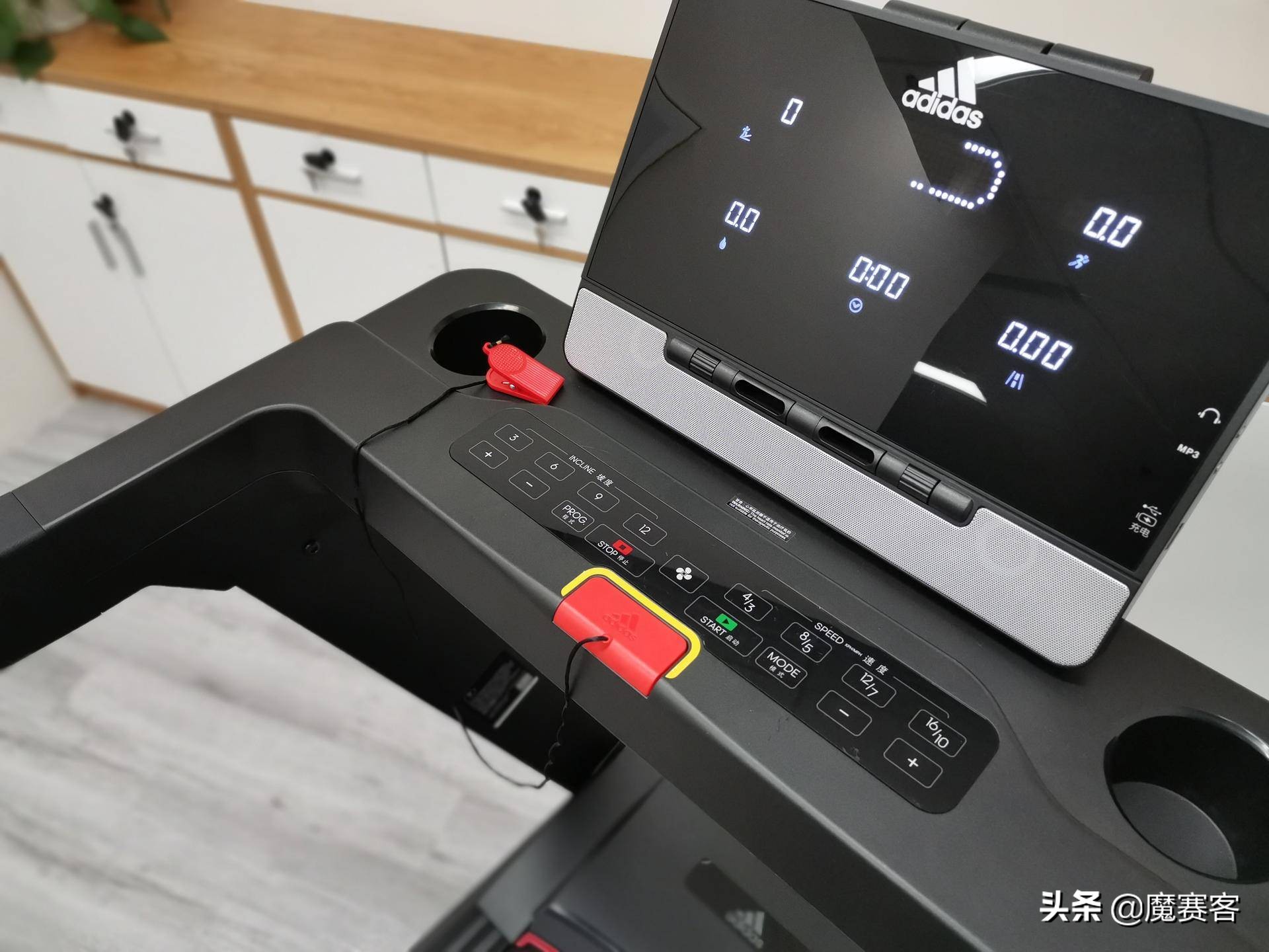 健身房最好的跑步机,想学健身怎么选择跑步机