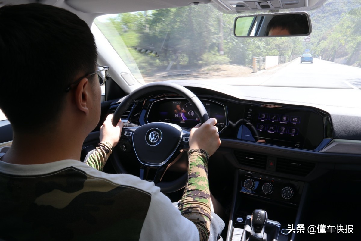 斯柯达全新明锐pro和速腾怎么选,明锐pro同类型车对比