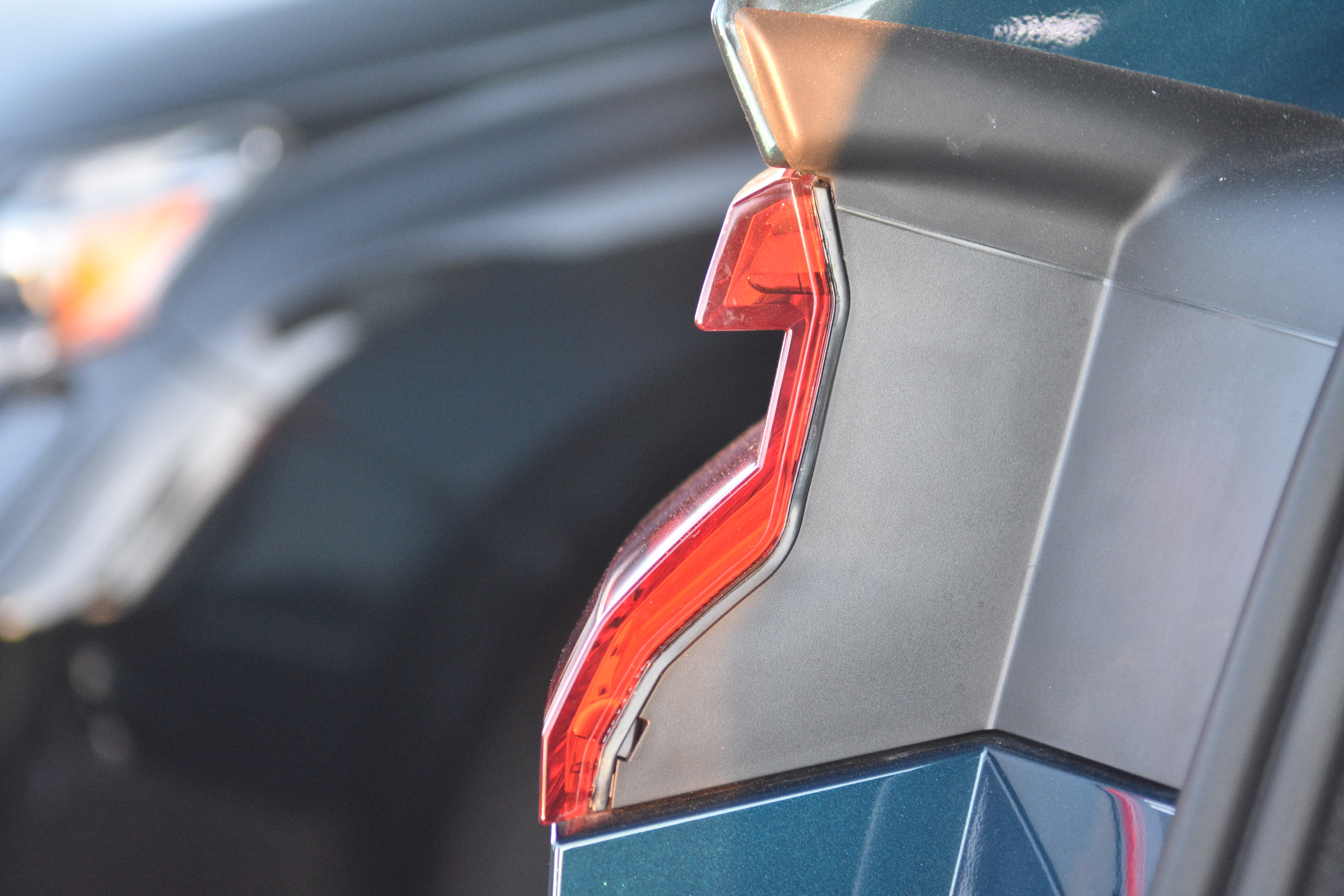 奥迪q8名场面,奥迪q855tfsi价格多少钱