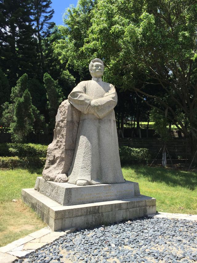 中国最美花园大学,全国十大美丽校园中国海洋大学