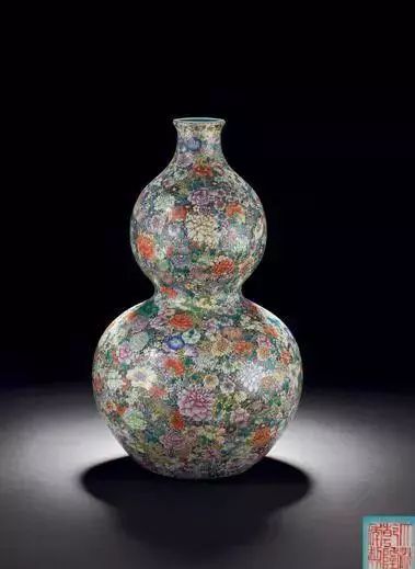 民国粉彩瓷器百花不落地瓶,乾隆粉彩百花不落地瓷器