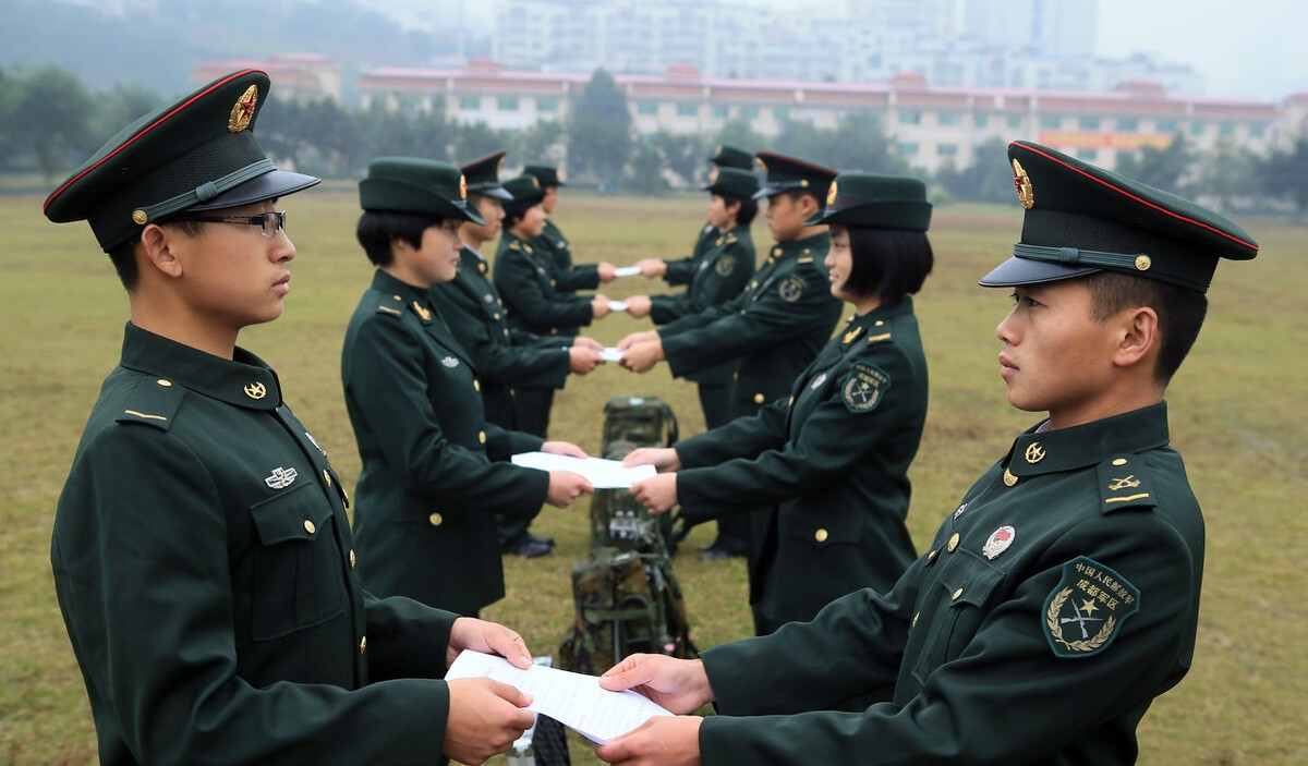军队文职报名了一般多少人不去考,军队文职为什么报名的人很少