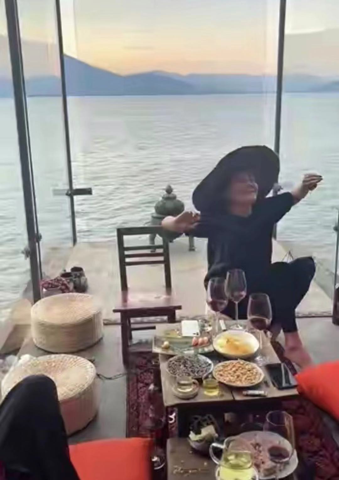 杨丽萍豪宅入住价格,杨丽萍的欧式豪宅