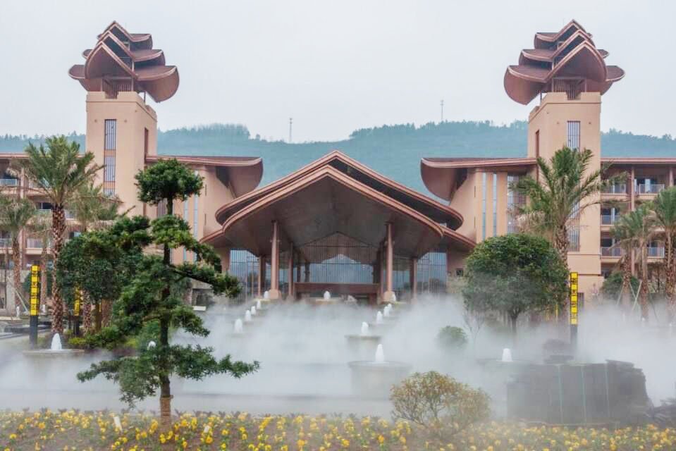 湖北荆州最“高”的一个乡镇，位于两省四县结合部，因旅游而改变