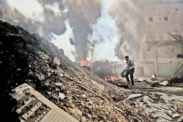 亚洲唯一的一个永久中立国，不用交水电费，汽油每升一毛钱左右