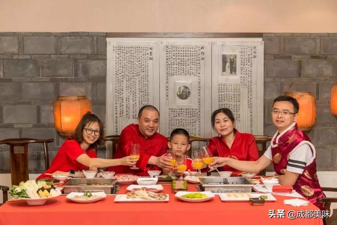 成都皇城老妈算什么档次的火锅,皇城老妈火锅沈阳