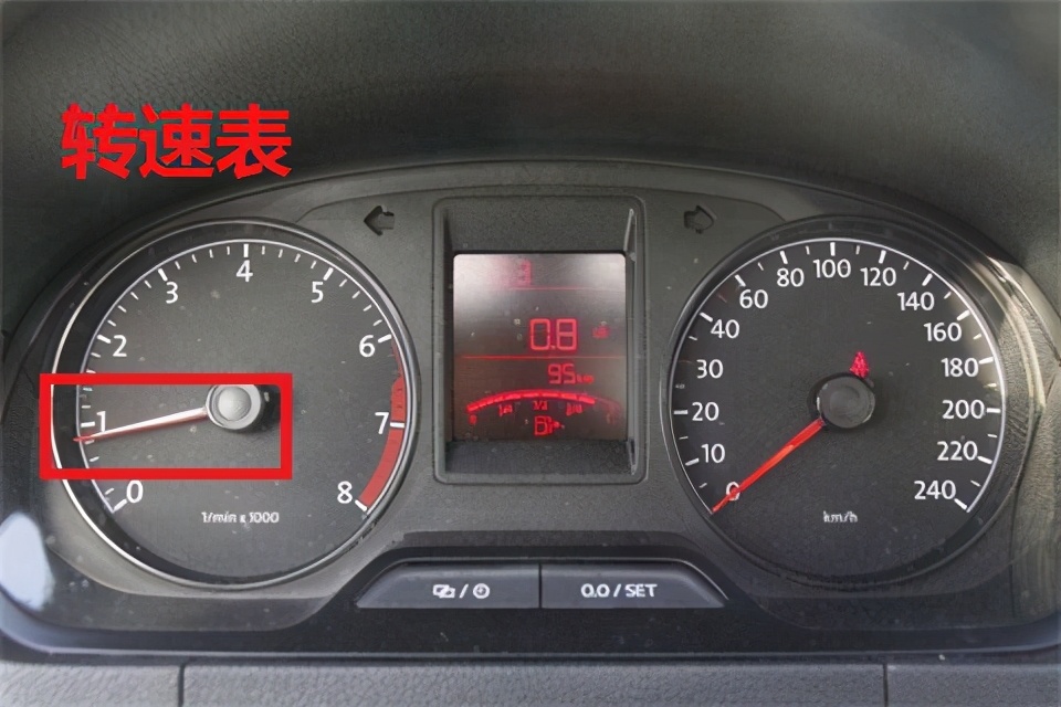 起步踩离合器如何避免熄火,起步熄火怎么练都要熄火