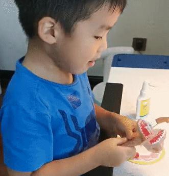 盘点老外看中国黑科技玩具,看完才知道原来国产玩具傻了20年