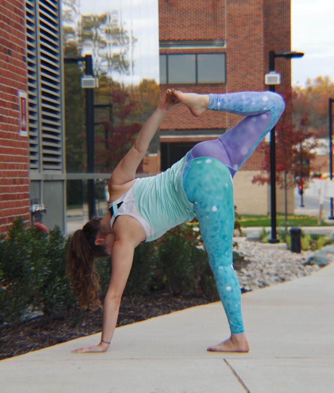 范冰冰复古短发刷新颜值巅峰,范冰冰短发造型西装