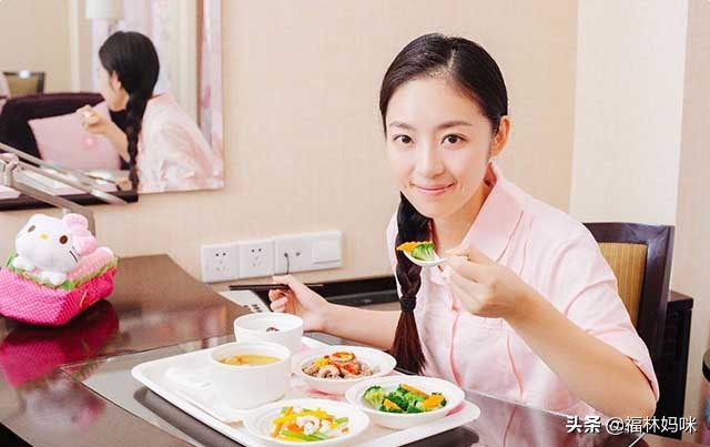 坐月子一天吃6顿好饱,坐月子一天吃6顿时间表