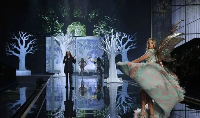 维密秀2018高清大图,2018维密大秀图集