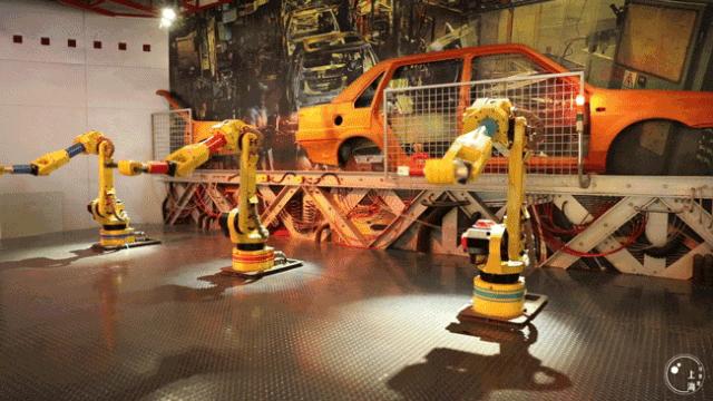 整个上海都是繁华的吗,上海一座美丽的魔都