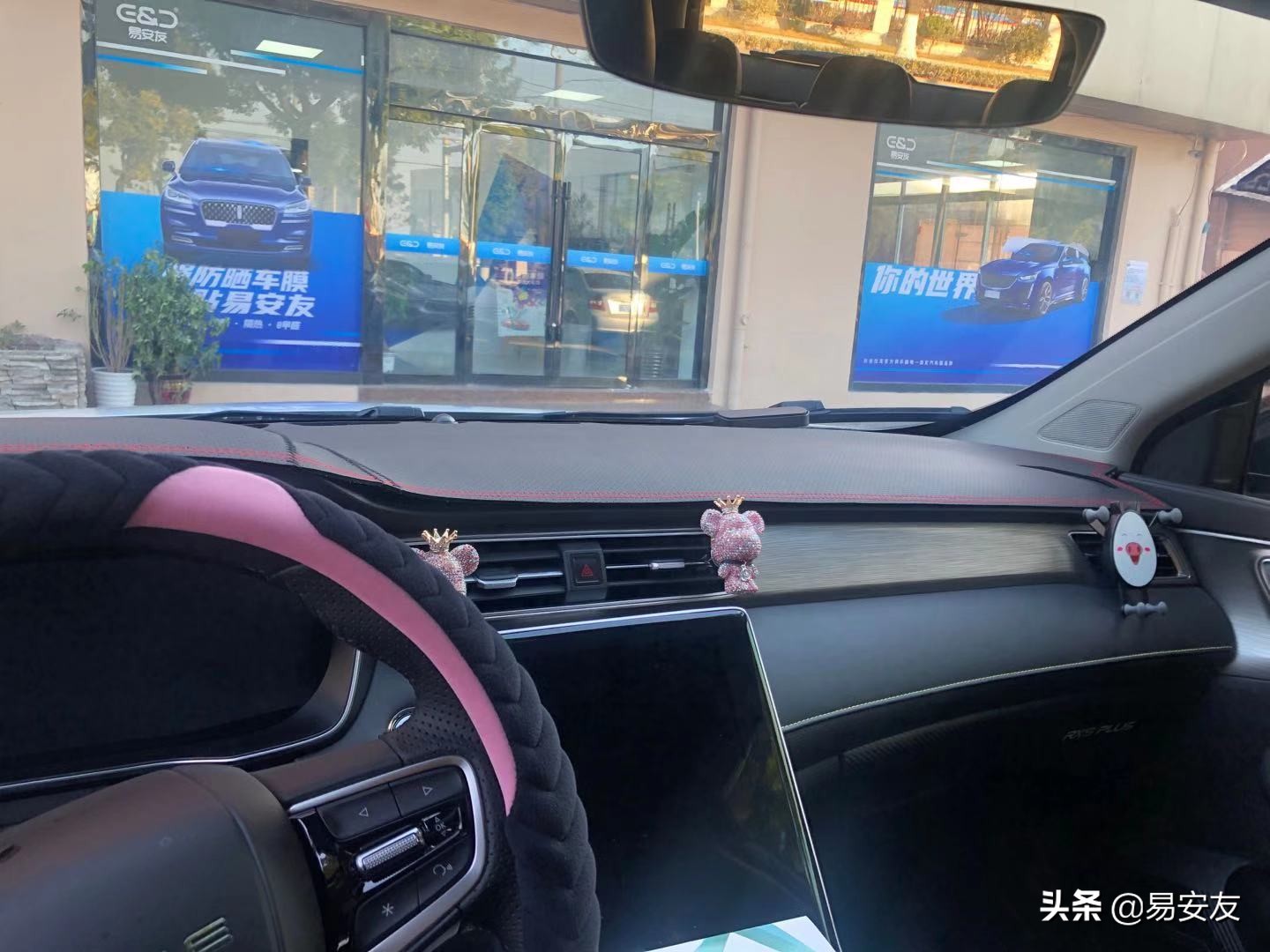 汽车隔热膜怎么贴性价比高,汽车贴什么品牌隔热膜比较好