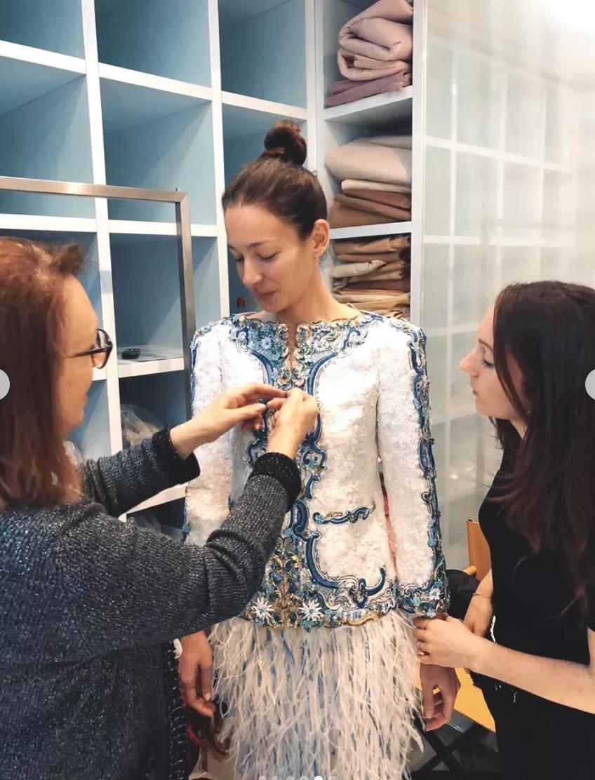 香奈儿模特上班,香奈儿模特工作日常