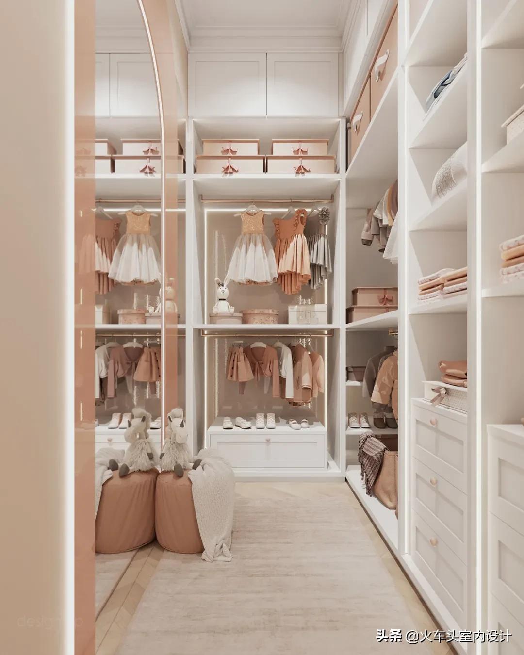 走入式衣帽间设计效果图轻奢风,轻奢简约大气衣帽间