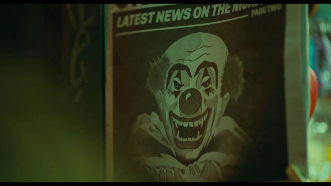 小丑口碑大爆豆瓣评分9,dc新片小丑首曝预告风格黑暗