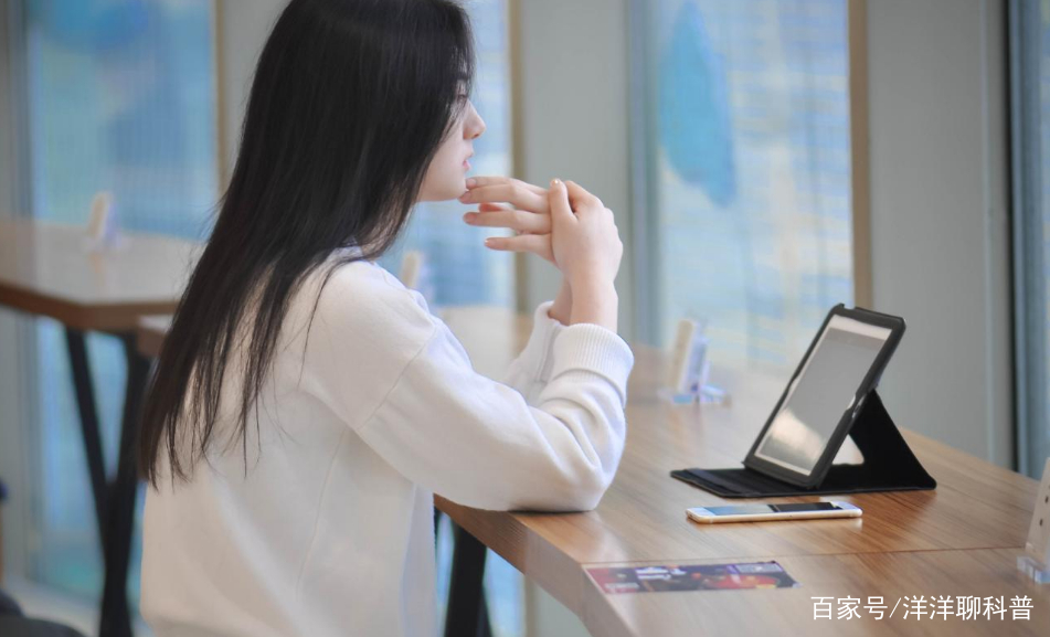 每天吞口水的次数是多少次,口水无法自行吞咽越积越多