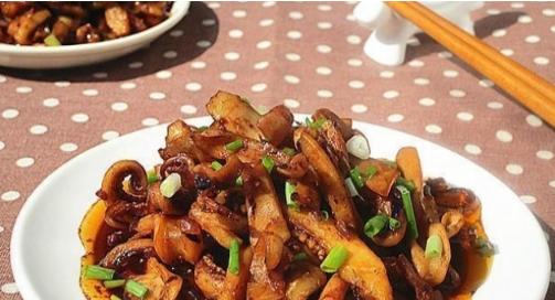 青椒虾酱炒鱿鱼须的家常做法,小河虾炒包菜的做法大全家常