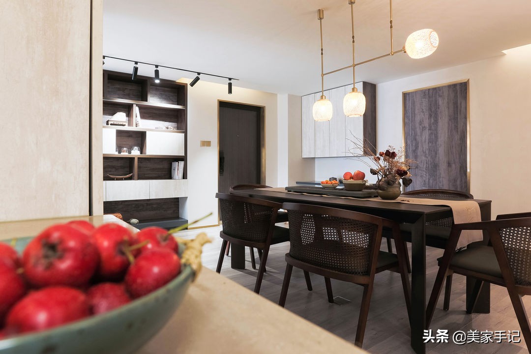 北京一对夫妻花2年装修20万,一对北京夫妻12年极简生活