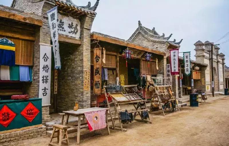重庆旅游6天5晚团购价含往返机票,重庆出发1000元4天3晚的旅行