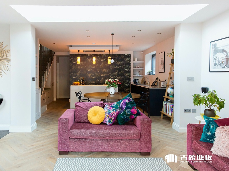 木地板漆膜开裂怎么修补,实木地板大面积开裂怎样修复