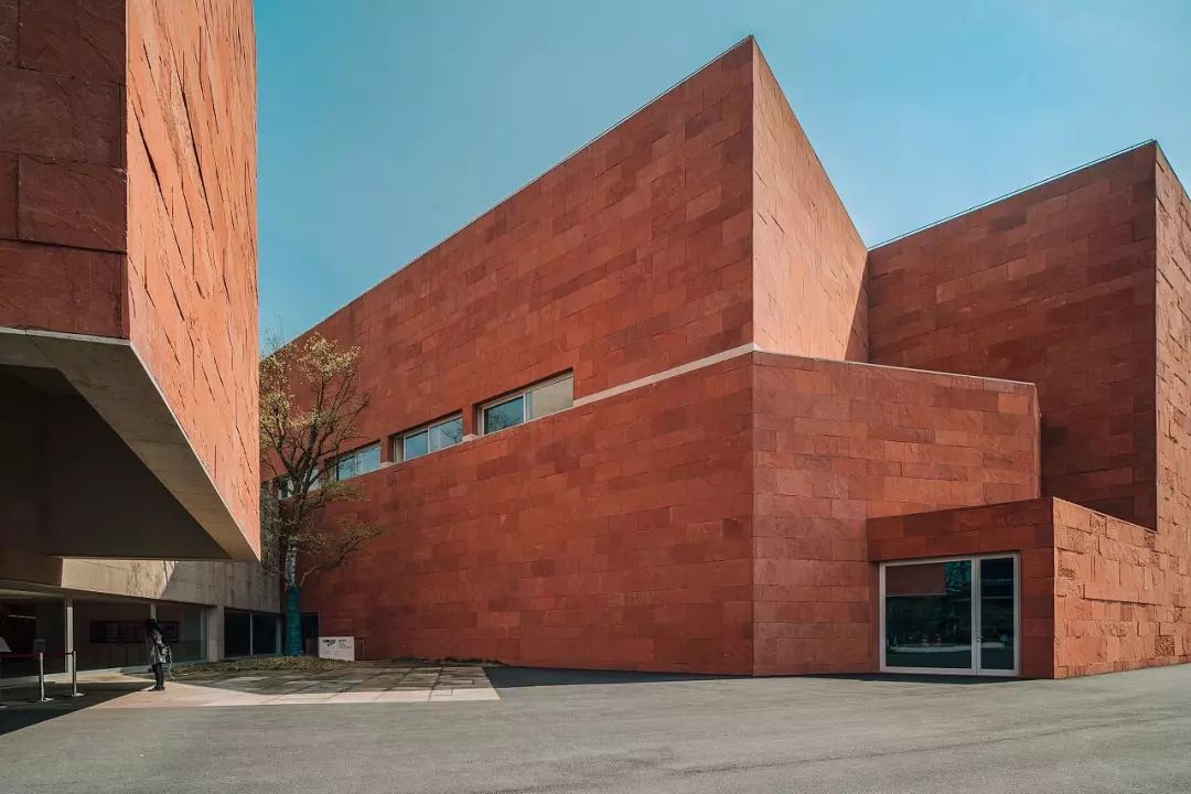 专业美院美术培训学校,高端美术特长生培训学校