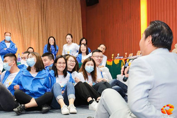 广州某婴幼儿用品特邀董波浪讲授《赋能卓越团队凝聚力特训营》