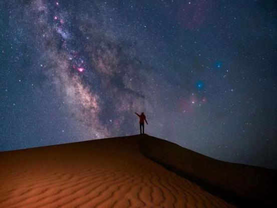 领袖毅行怎么样,10大徒步必备装备有哪些