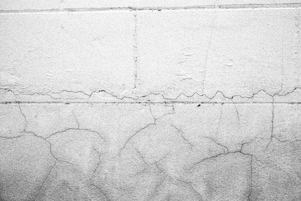 楼板混凝土裂缝最佳修补方法,混凝土楼板开裂的原因及补救方法