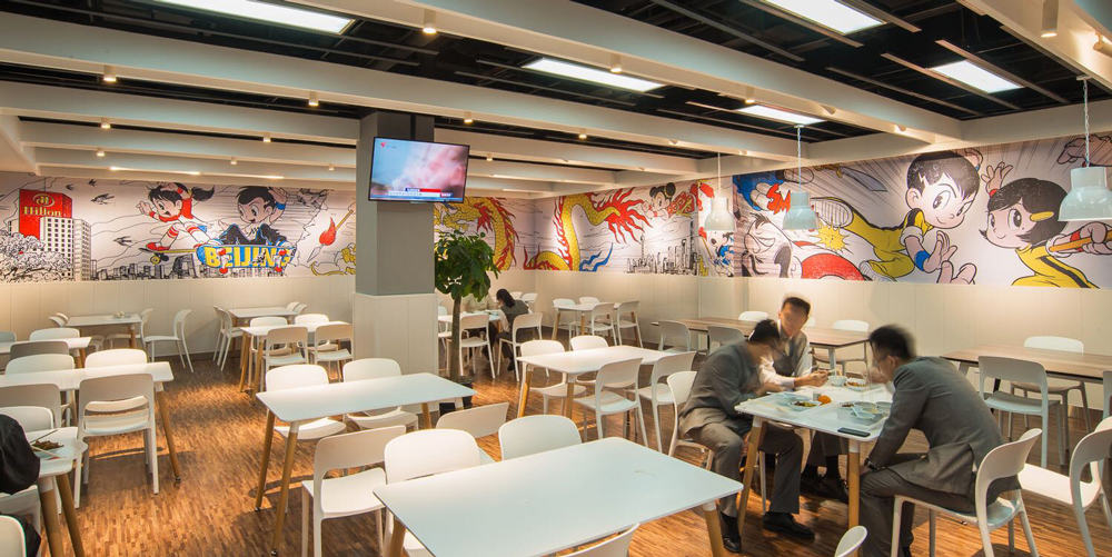 除了插画生猛，这家潮店如何把创意卖出上百万？