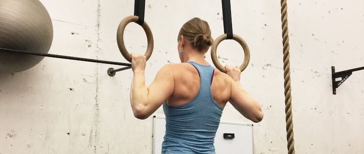 引体向上背部肌肉训练,引体向上12个肌肉怎么样