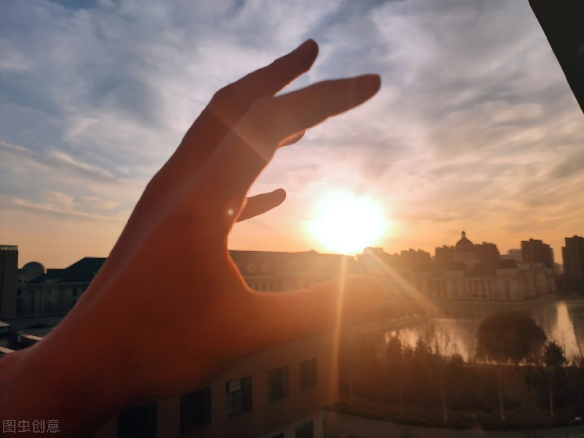 手汗症微创手术模拟过程,手汗症手术该怎么选择