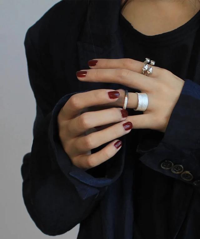 首饰施华洛世奇天鹅项链 (施华洛世奇天鹅项链选哪款)