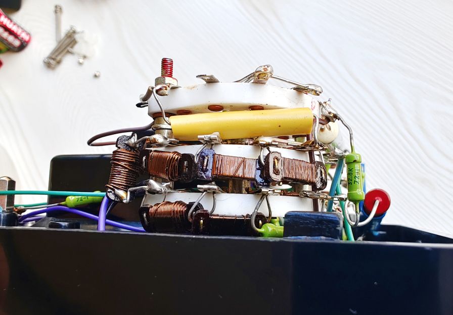 无线电爱好者的第一块表！曾经的一代王者500万用表的前世今生