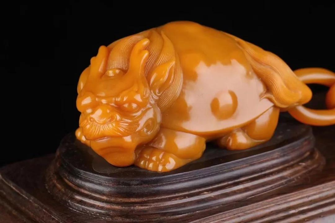 怎么鉴别寿山田黄的品质,寿山田黄价格在线鉴定