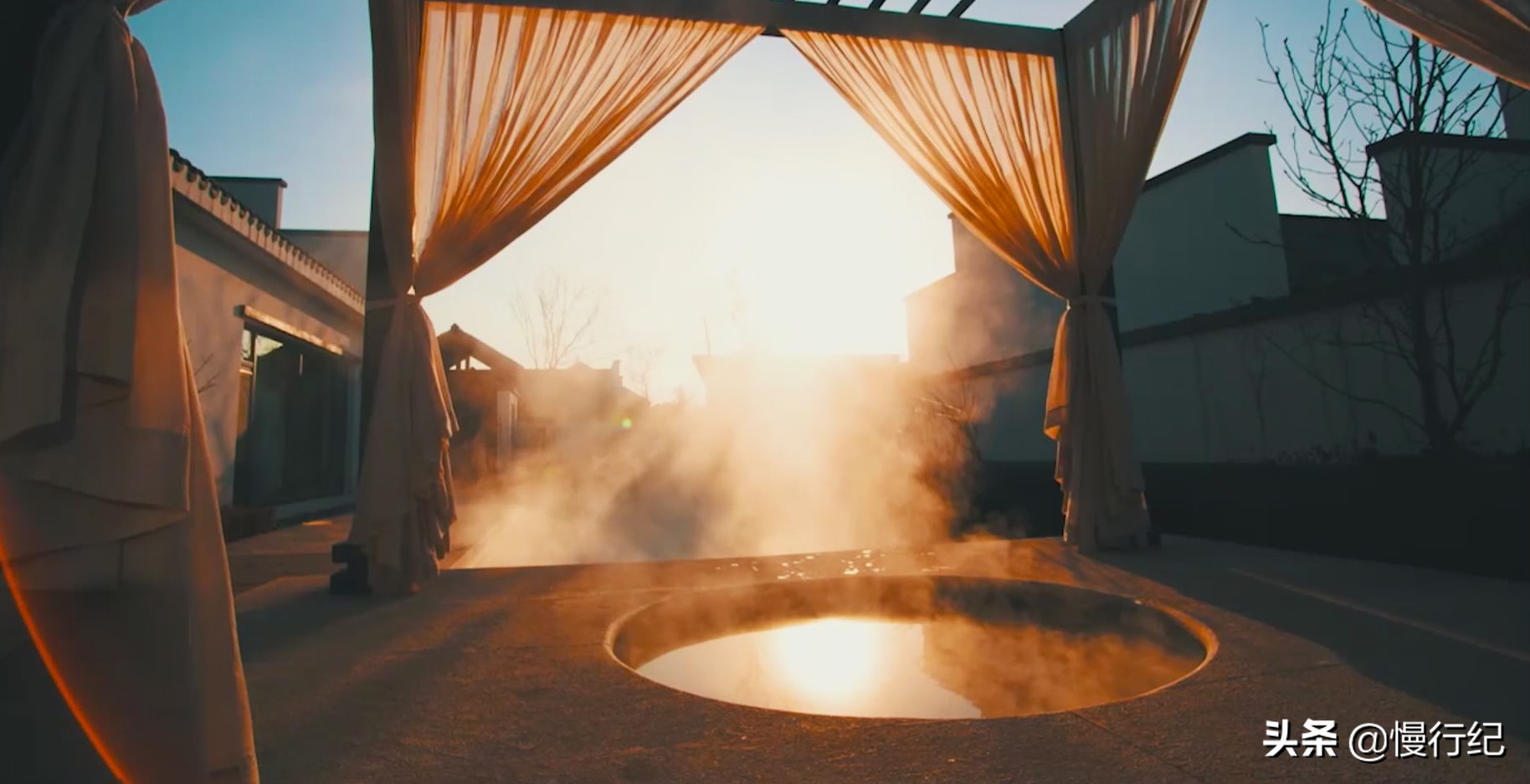 一眼温泉成就了方圆几十里的度假区，这里的悠闲生活，真的带劲