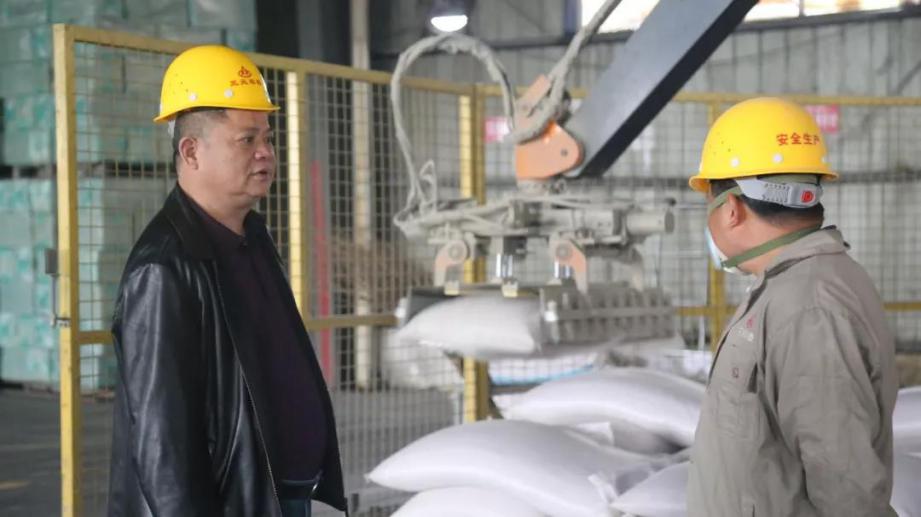 湖南饲料大王:辞去铁饭碗创业,如今公司年产值超4亿