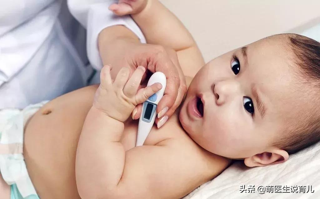 每天晚上夜深人静的时候，我娃就变成了睡眠终结者！