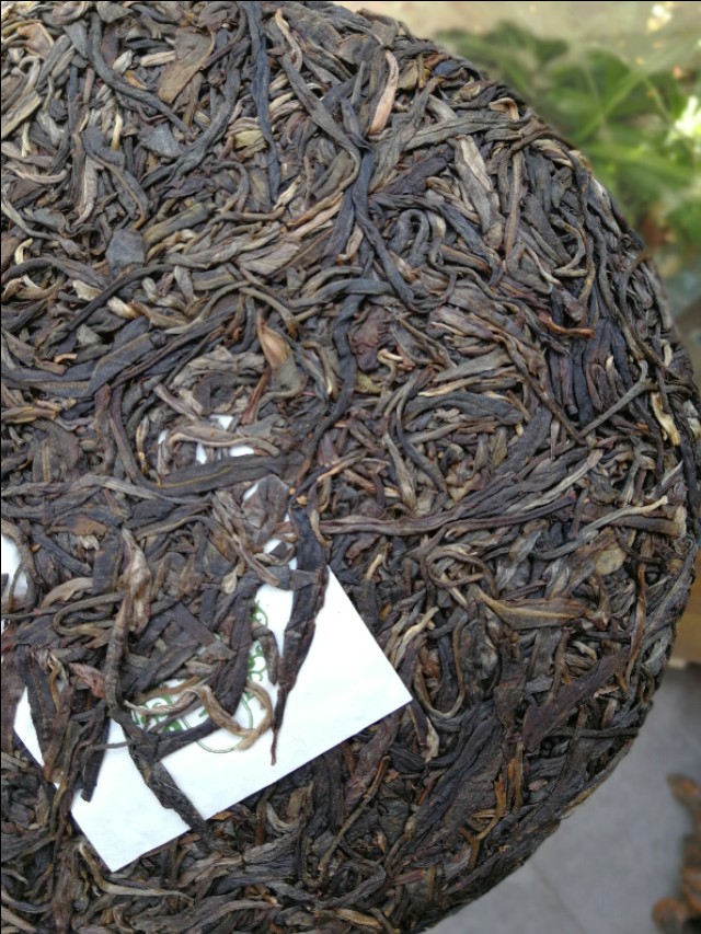 普洱茶茶砖好还是茶饼好,熟普小金沱还是散茶好