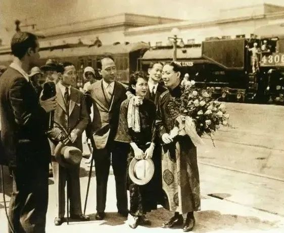 京剧大师梅兰芳遇到的挫折,梅兰芳战胜自己