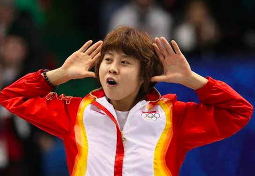 曾经被国家队开除的世界冠军现状,世界冠军王濛简介