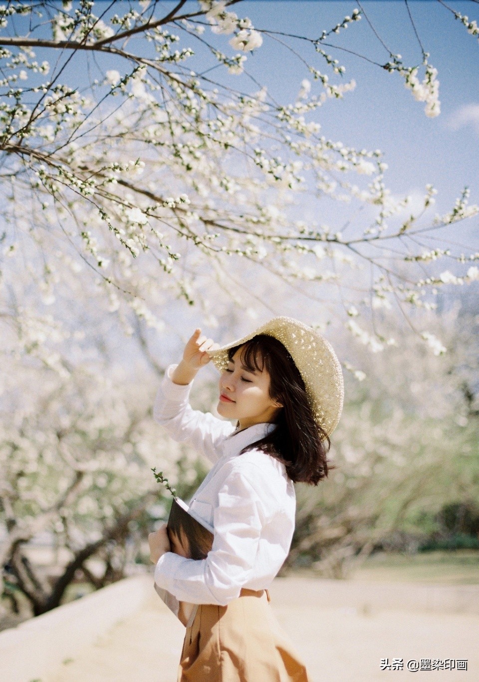 清明节拍摄风景图片,清明节全家踏青照片如何拍摄