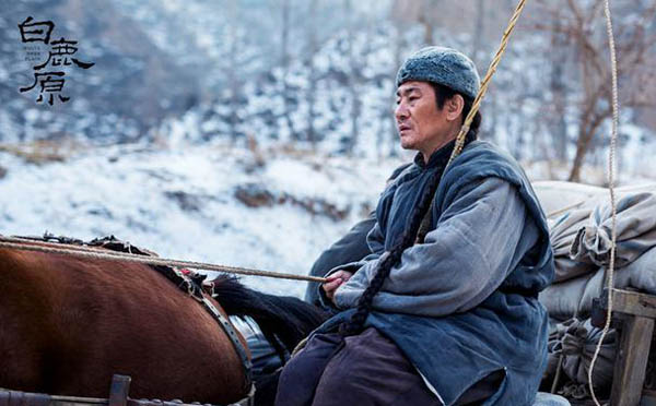 莫言创作《丰乳肥臀》时,初读《白鹿原》,莫言表示:被怔住了