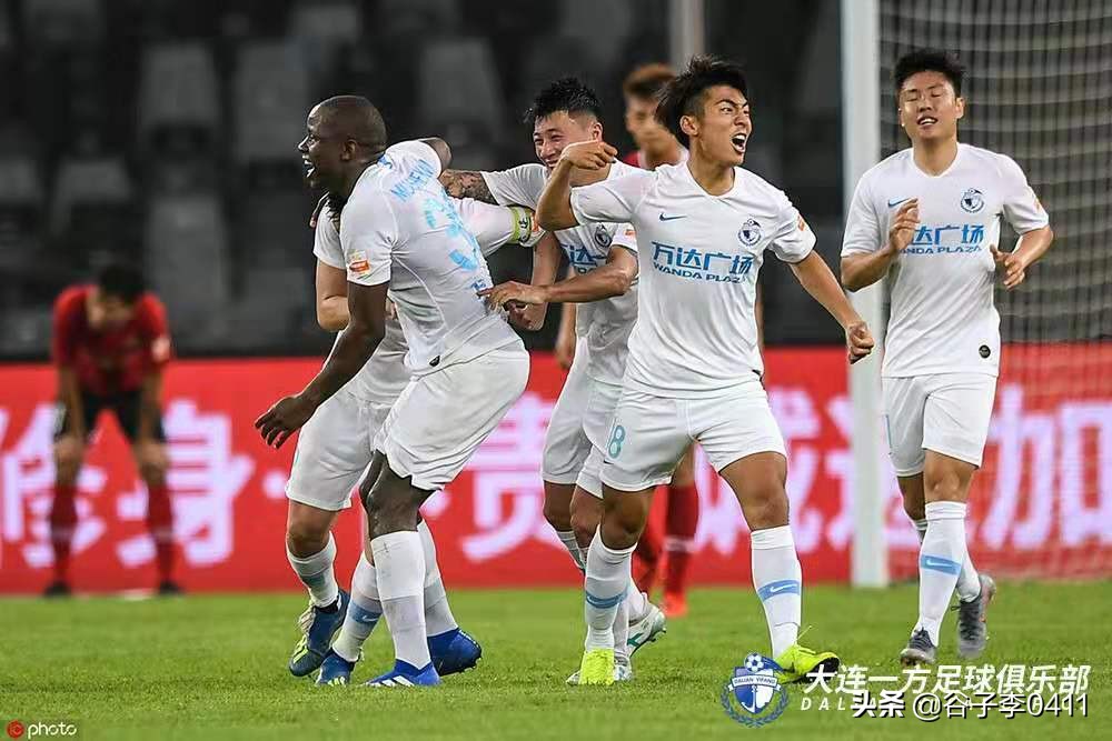 第25轮一方赛事海报:敬时代竞未来,致敬辉煌时代,竞技美好未来