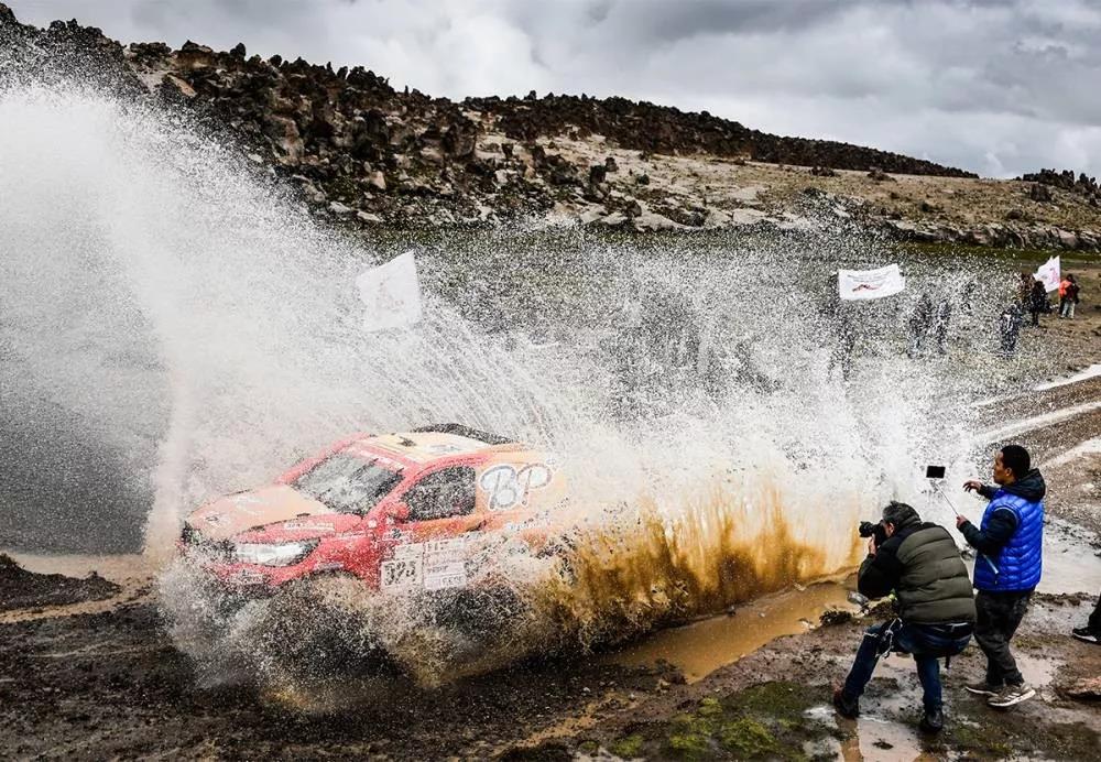 著名车手周勇分析达喀尔从非洲、南美到沙特的变迁