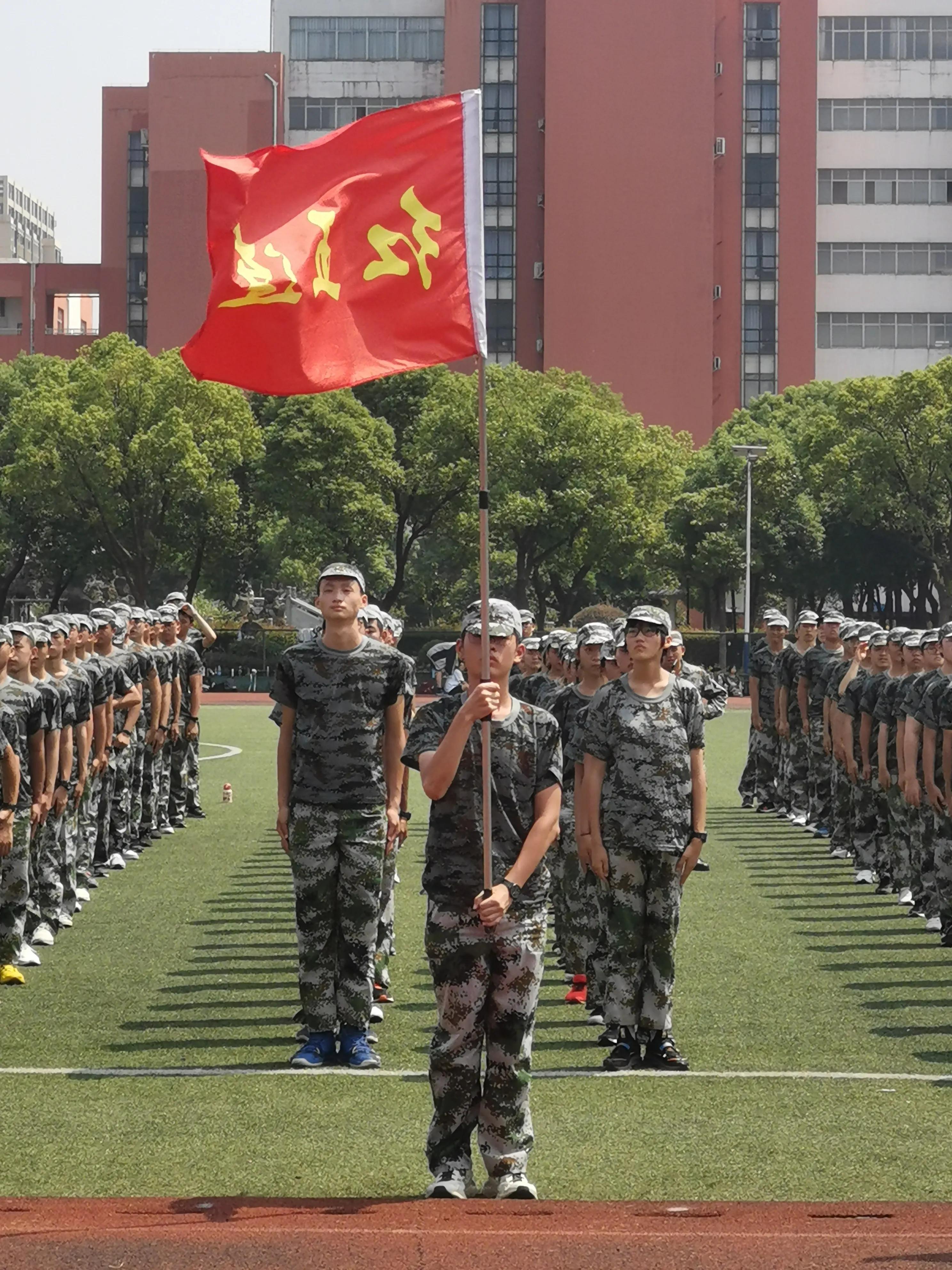 军训分列式日记,红五连战士的感悟
