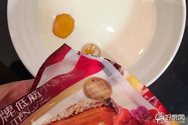 港式蛋挞和肯德基蛋挞哪个好吃,港式蛋挞和双皮奶哪个好吃