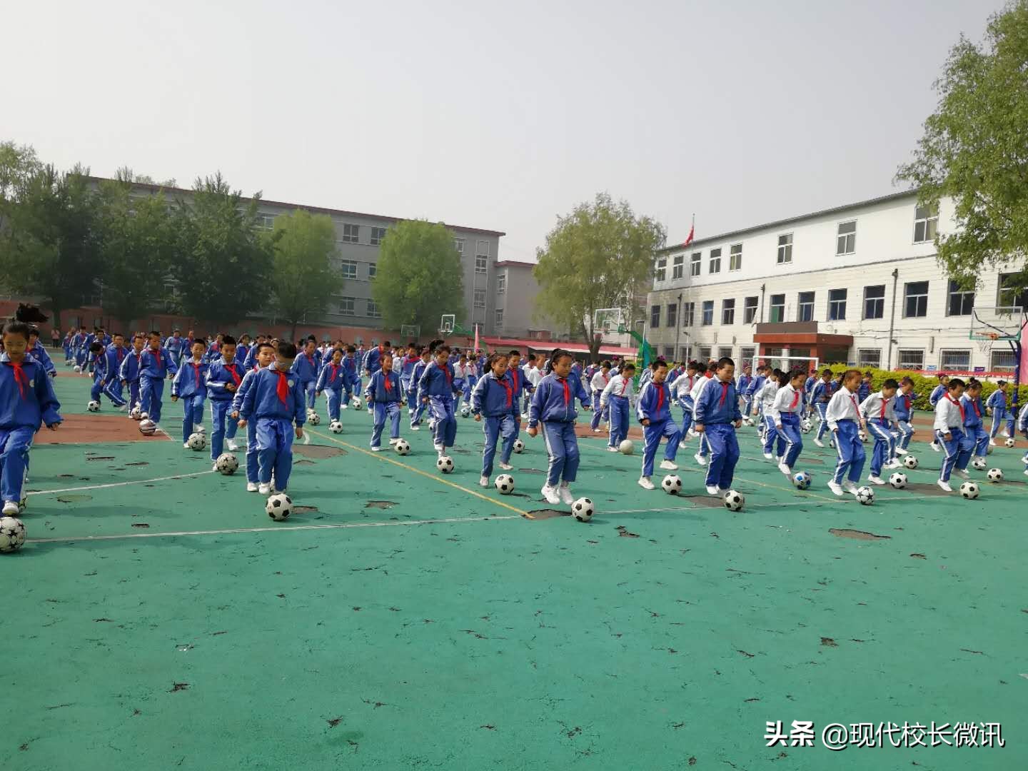 足球趣味运动会比赛项目,校园趣味足球活动