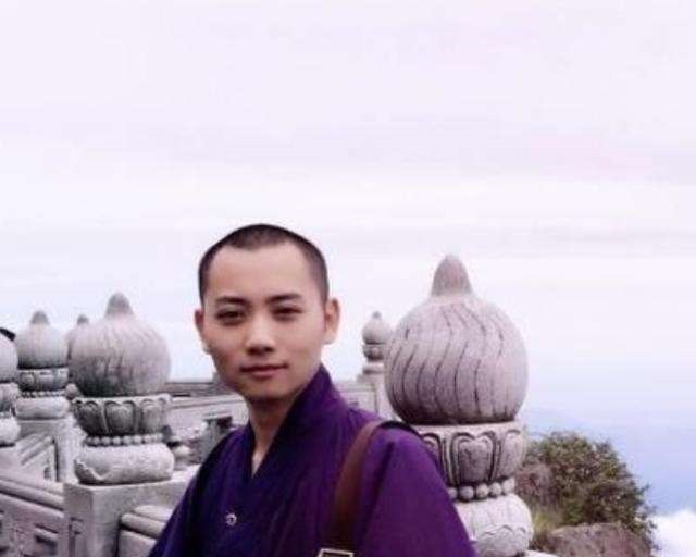 十三岁出家的九零后僧人,90后法师出家