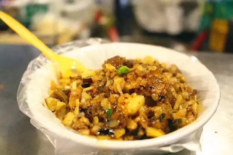 西南大吃省里的嗦粉冠军，这座吃货宜居城市值得关注